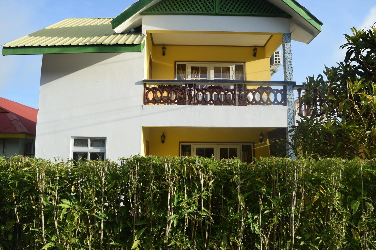 Pension Citadelle Диг Екстериор снимка